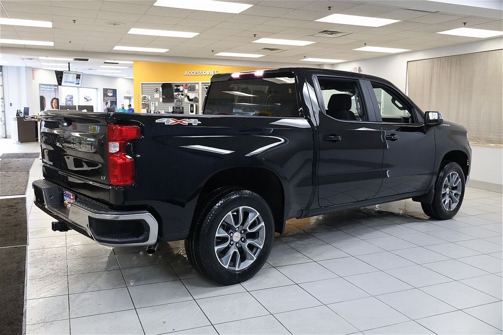 2026 Chevrolet Silverado 1500 LT LT1