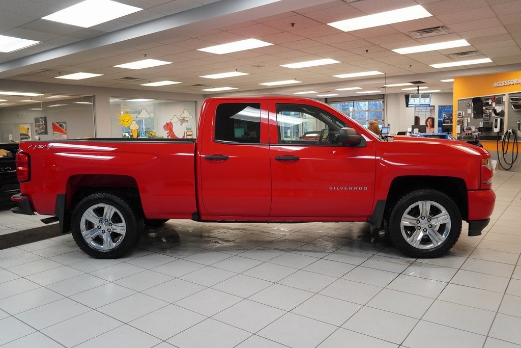 2019 Chevrolet Silverado 1500 LD Silverado Custom DOUBLE CAB 4X4
