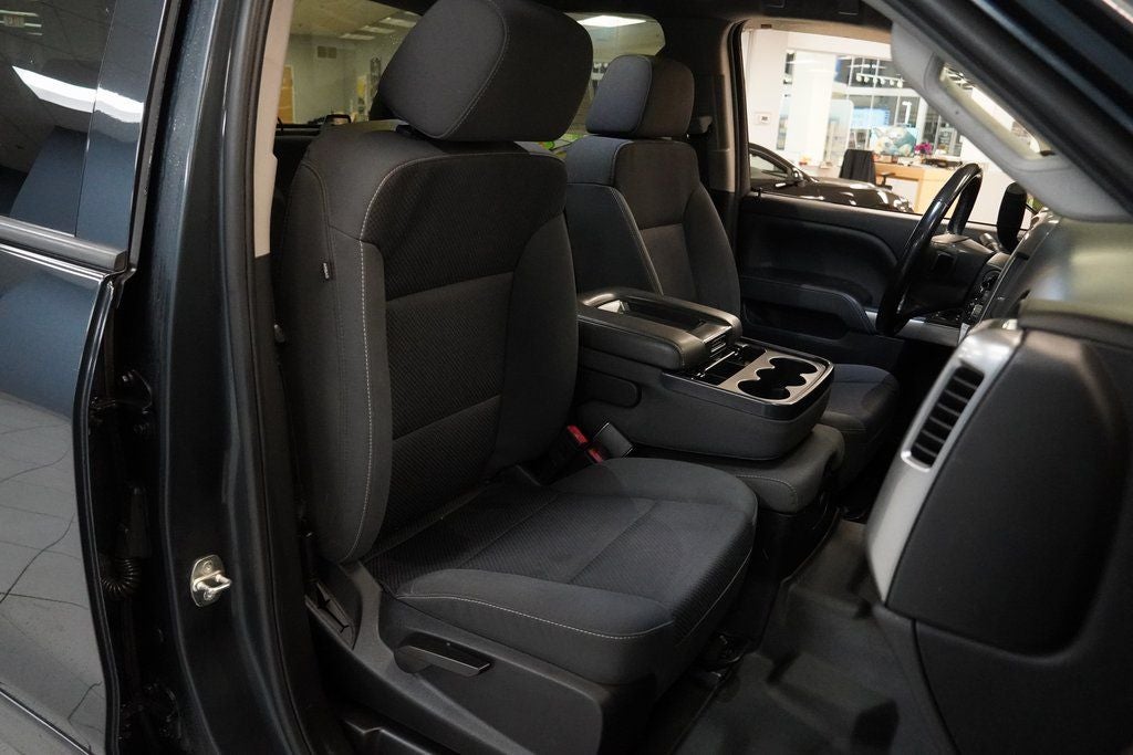 2019 Chevrolet Silverado 1500 LD LT 4WD w/5.3L V8