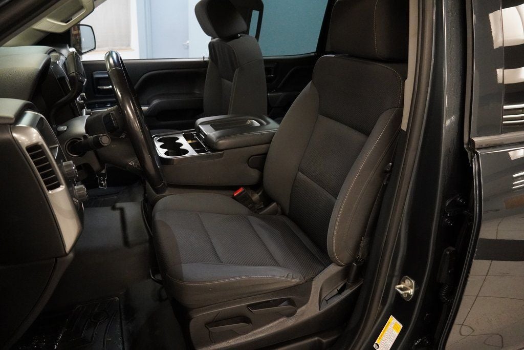 2019 Chevrolet Silverado 1500 LD LT 4WD w/5.3L V8