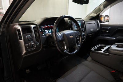 2019 Chevrolet Silverado 1500 LD LT 4WD w/5.3L V8