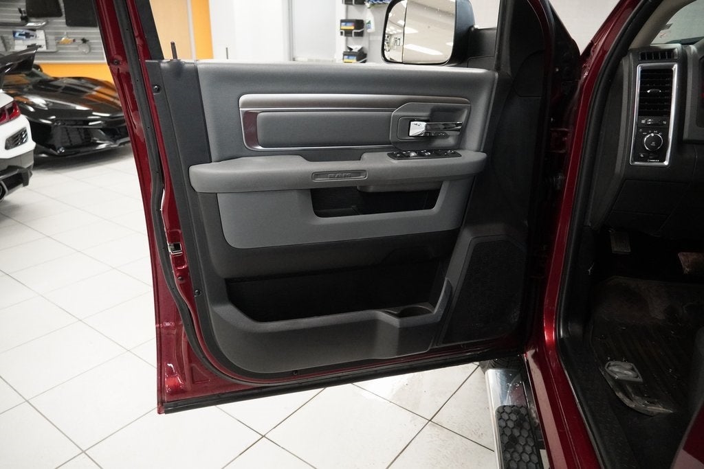 2018 RAM 1500 Big Horn CREW CAB 4X4