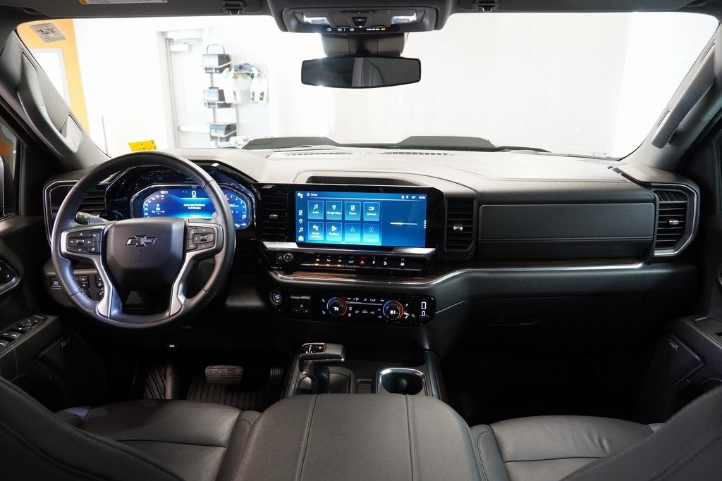 2024 Chevrolet Silverado 1500 LT Trail Boss CREW CAB 4X4