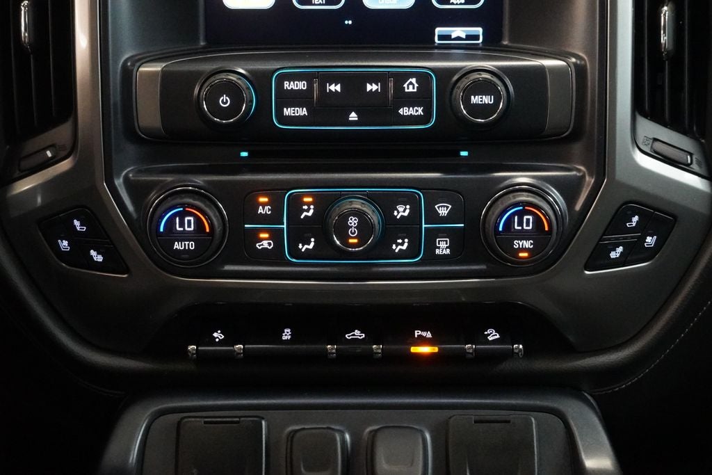 2018 Chevrolet Silverado 1500 LTZ 2LZ ( 4WD )