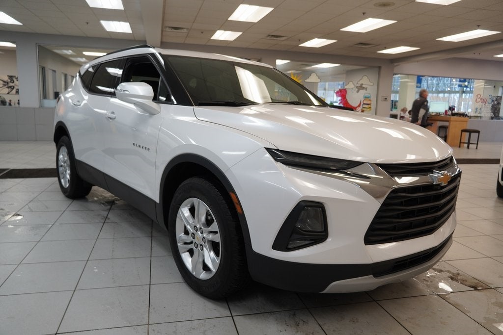 2022 Chevrolet Blazer LT / 3LT AWD w/Heated Leather Seats