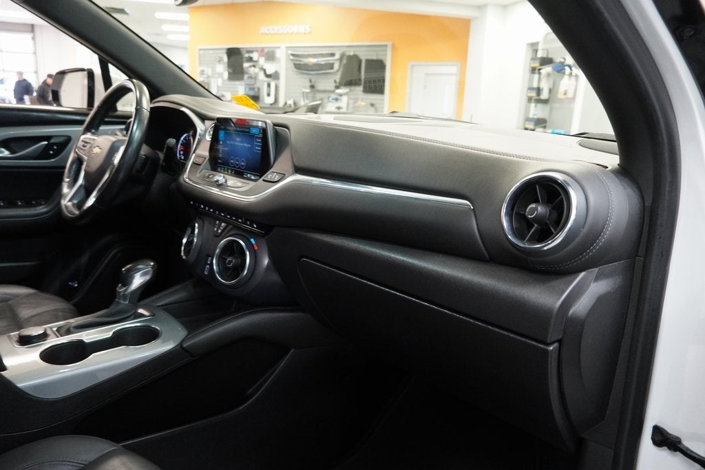 2022 Chevrolet Blazer LT / 3LT AWD w/Heated Leather Seats