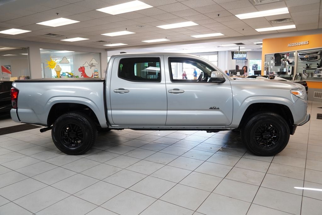2023 Toyota Tacoma CREW CAB 4X4 V6