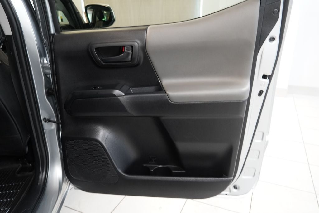 2023 Toyota Tacoma CREW CAB 4X4 V6