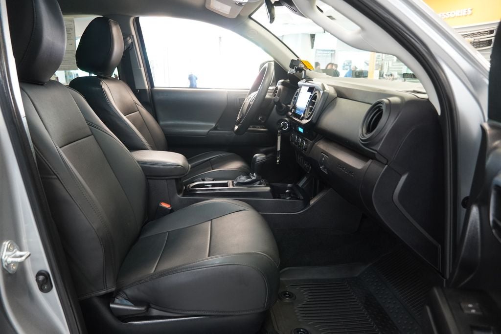 2023 Toyota Tacoma CREW CAB 4X4 V6