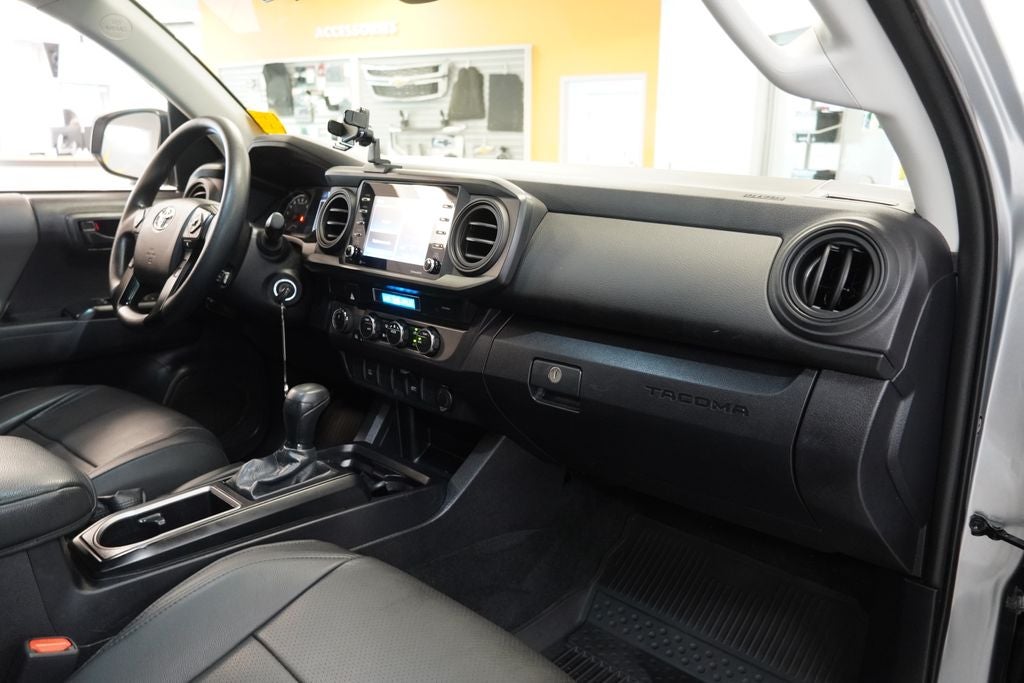 2023 Toyota Tacoma CREW CAB 4X4 V6
