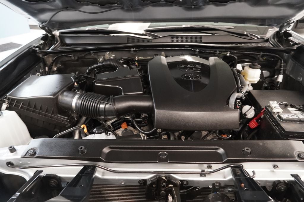 2023 Toyota Tacoma CREW CAB 4X4 V6