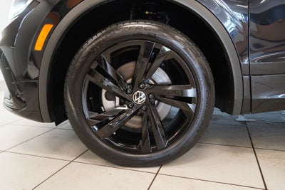 2023 Volkswagen Tiguan 2.0T SE R-Line Black