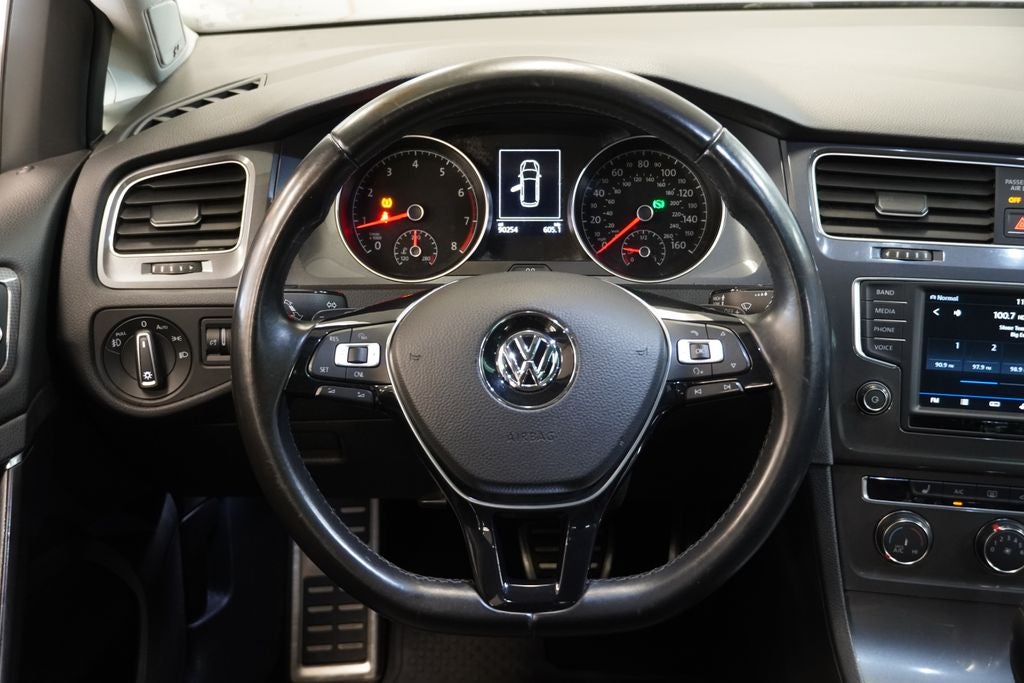 2017 Volkswagen Golf Alltrack AWD 4Motion