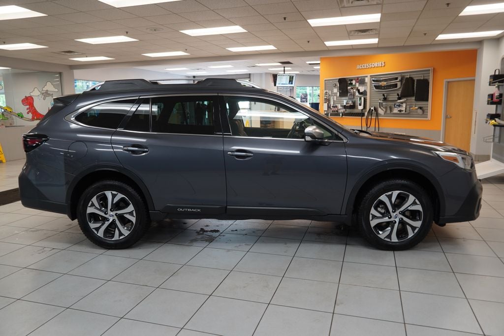 2022 Subaru Outback Touring XT AWD