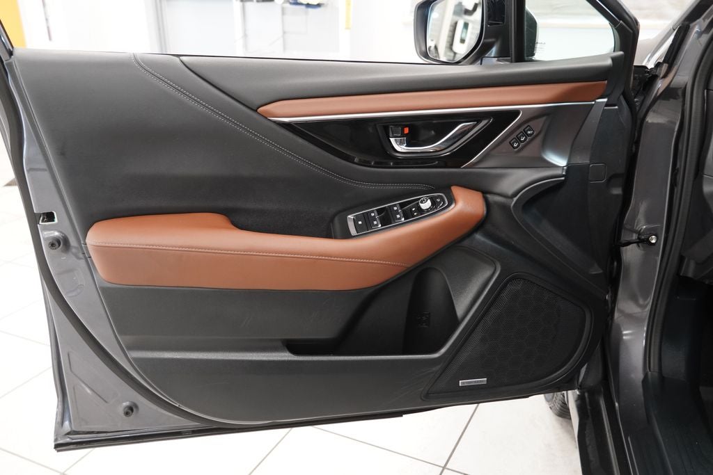 2022 Subaru Outback Touring XT AWD