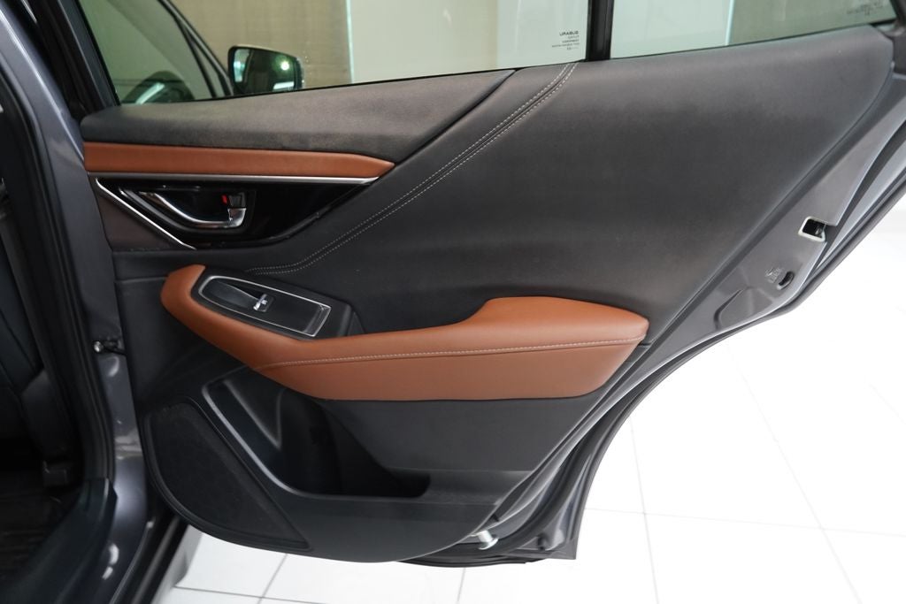 2022 Subaru Outback Touring XT AWD
