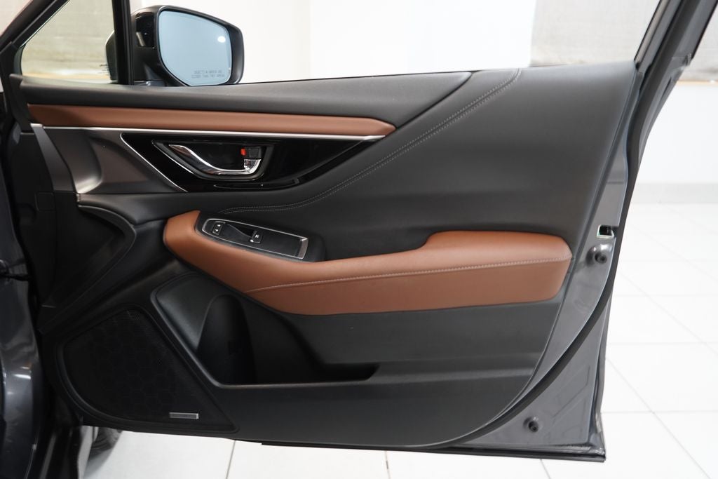 2022 Subaru Outback Touring XT AWD