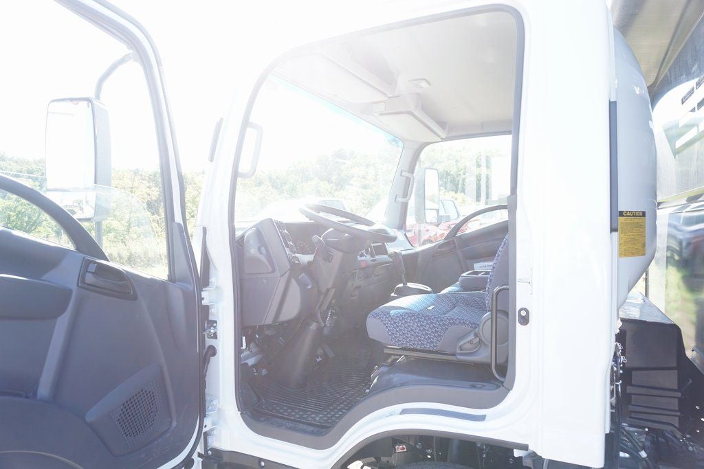 2025 Chevrolet 4500 HG LCF Gas WORK TRUCK