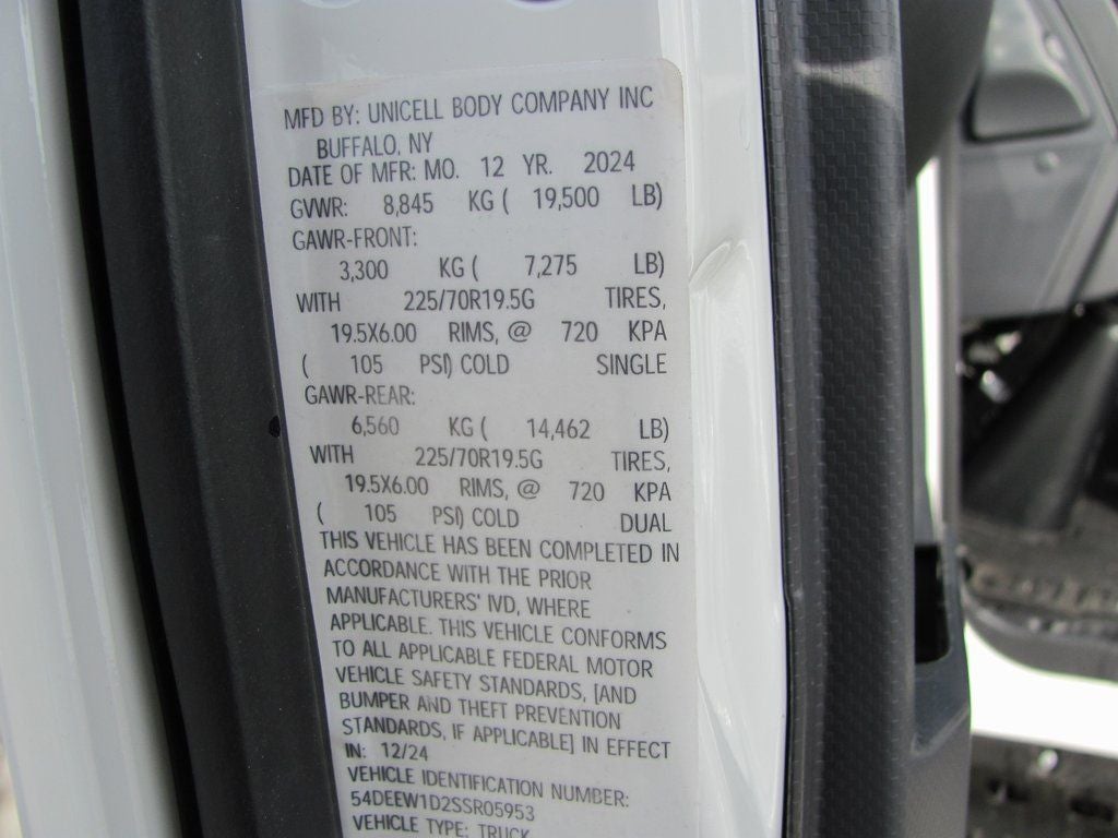 2025 Chevrolet 5500 XG LCF Gas WORK TRUCK