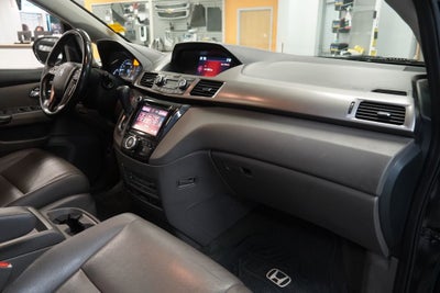 2016 Honda Odyssey Touring Elite ( PRE-AUCTION)