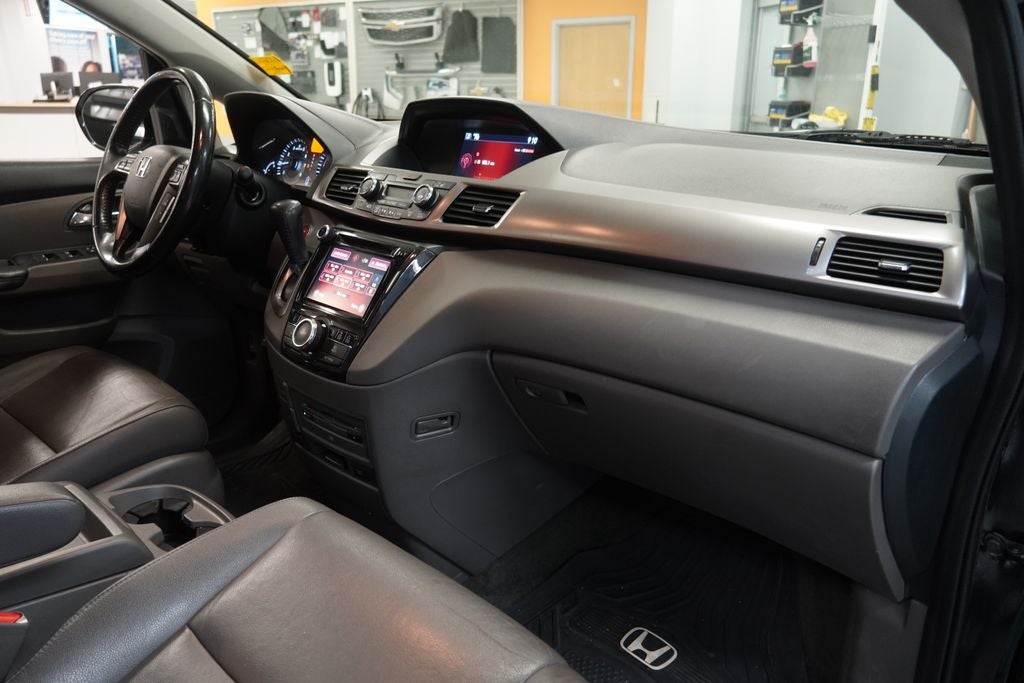 2016 Honda Odyssey Touring Elite ( PRE-AUCTION)