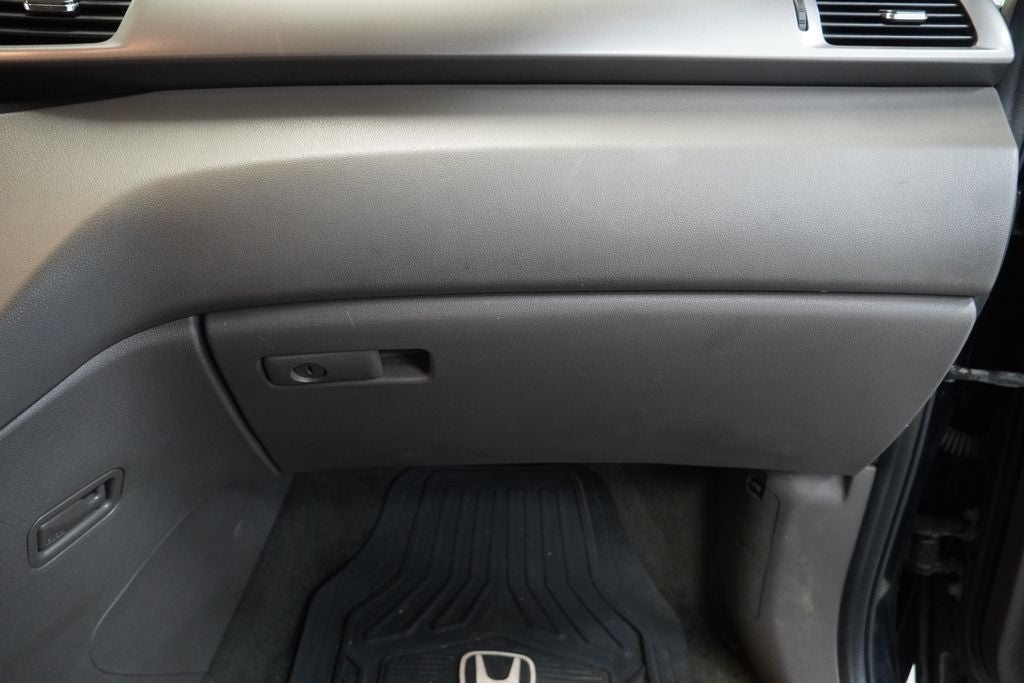 2016 Honda Odyssey Touring Elite ( PRE-AUCTION)