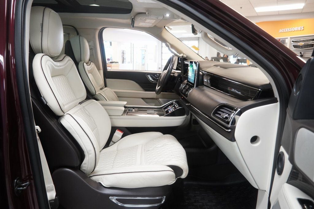 2018 Lincoln Navigator Black Label 4WD