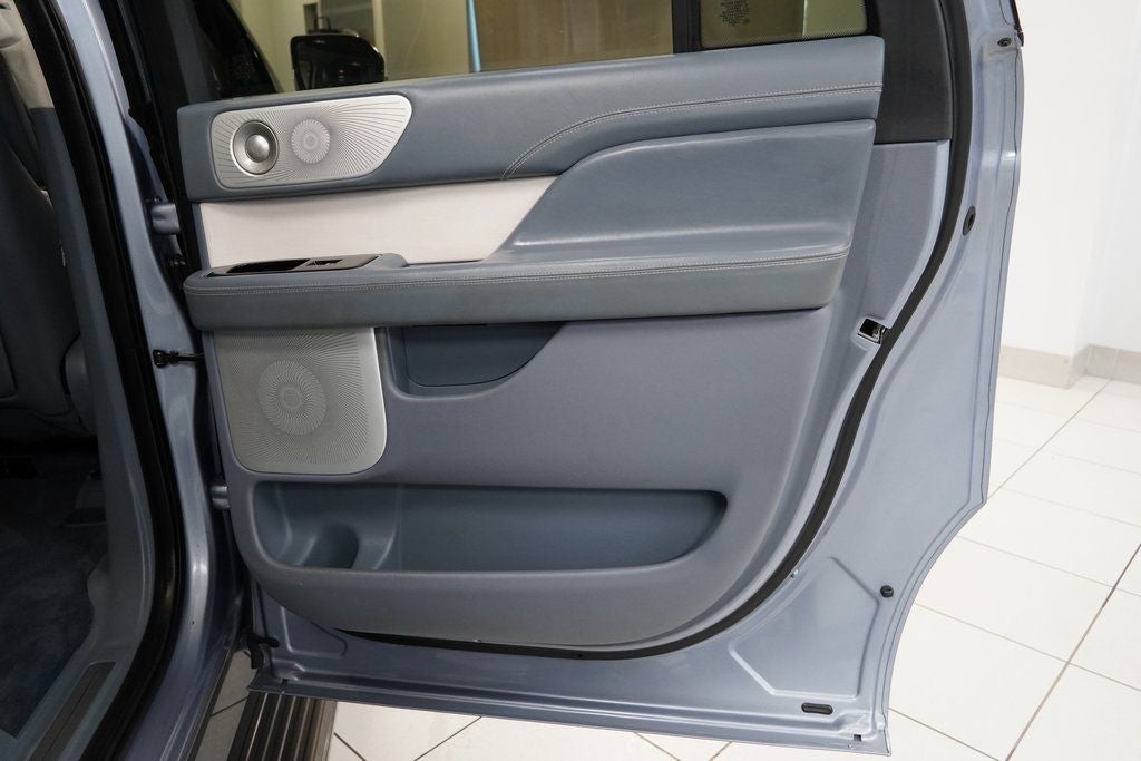 2021 Lincoln Navigator L L Black Label