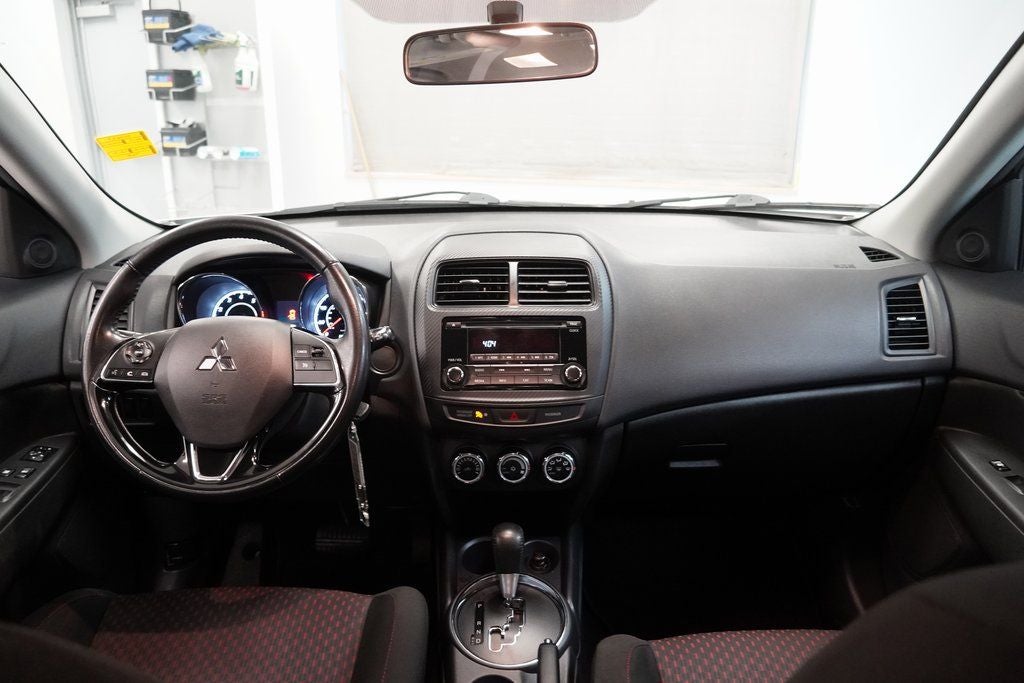 2017 Mitsubishi Outlander Sport 2.0 ES 4WD