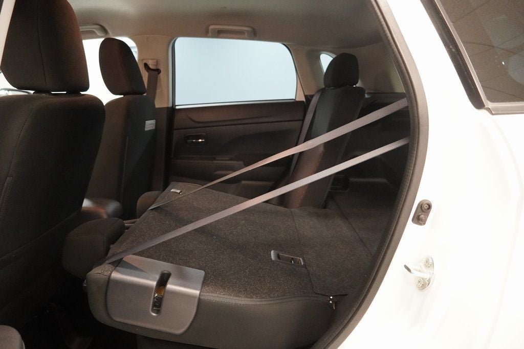 2017 Mitsubishi Outlander Sport 2.0 ES 4WD