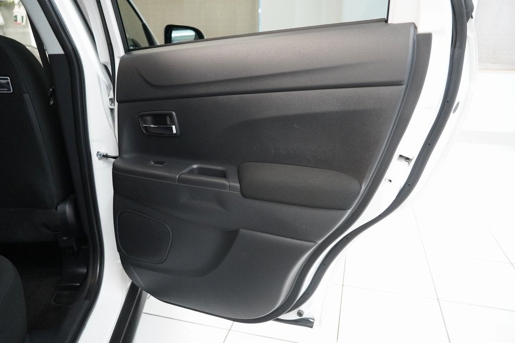 2017 Mitsubishi Outlander Sport 2.0 ES 4WD