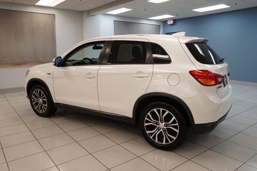 2017 Mitsubishi Outlander Sport 2.0 ES 4WD