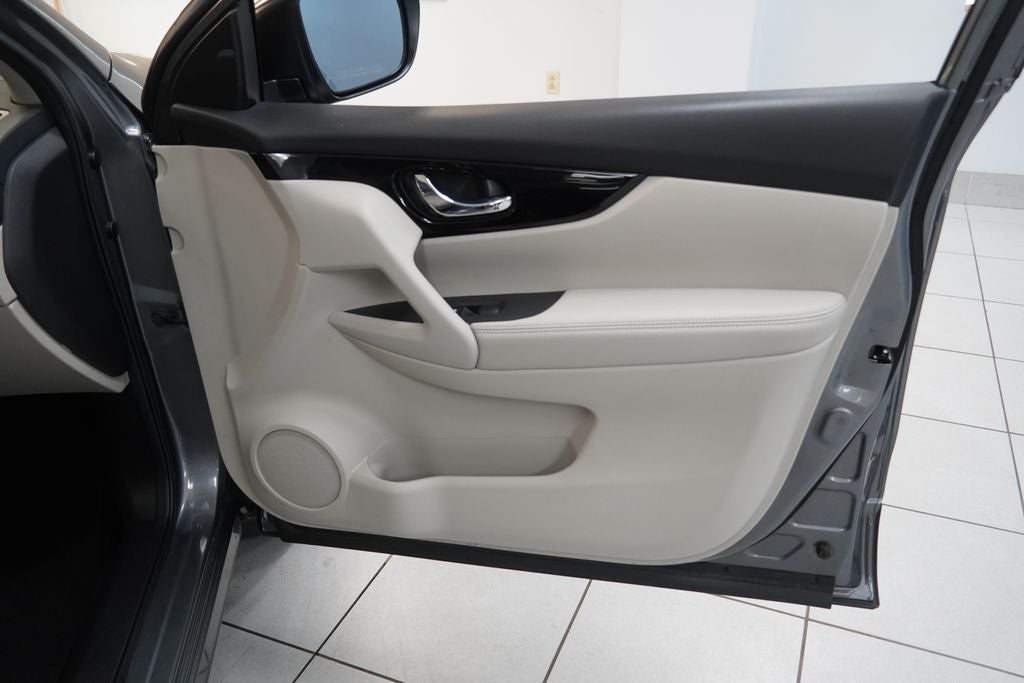 2017 Nissan Rogue Sport SV AWD