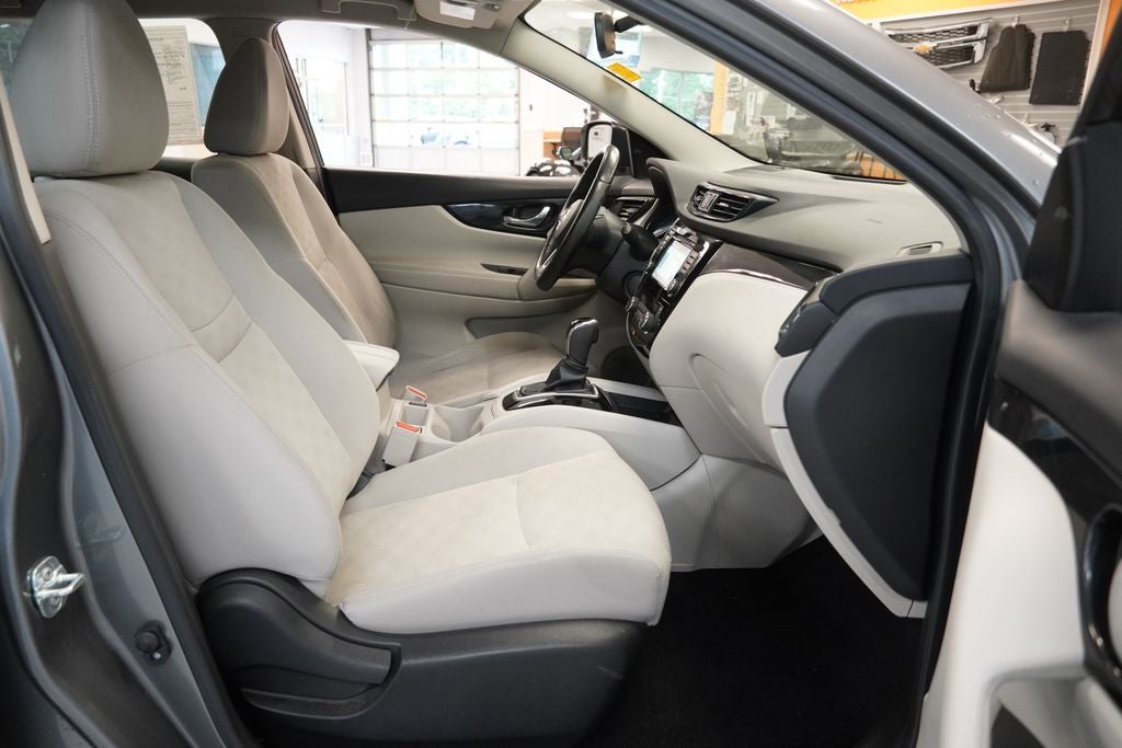 2017 Nissan Rogue Sport SV AWD