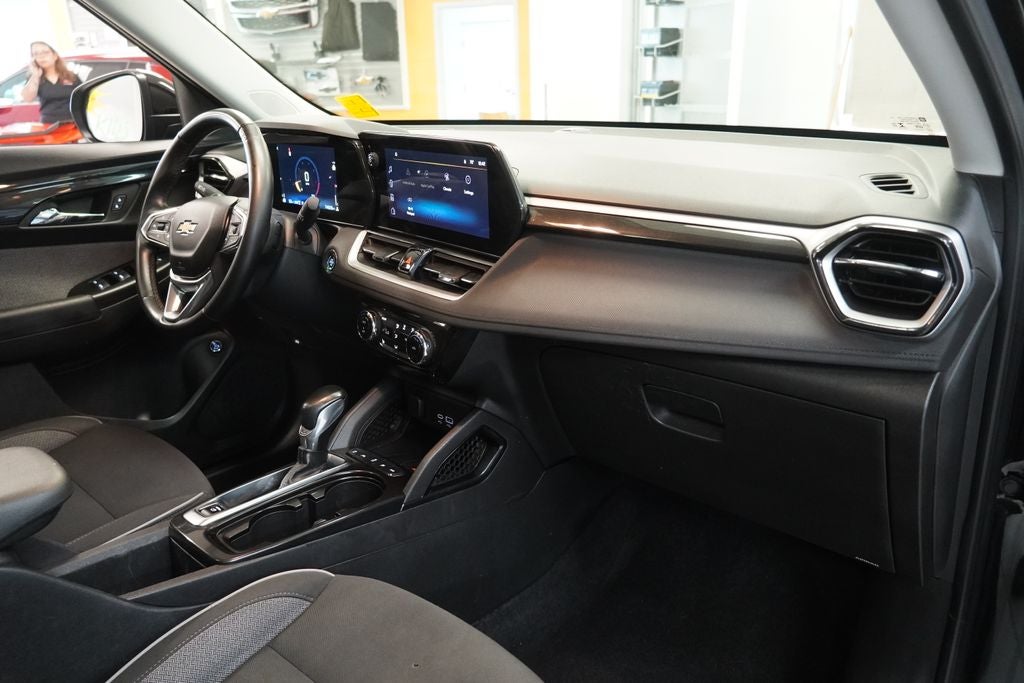 2024 Chevrolet TrailBlazer LT AWD / SUNROOF