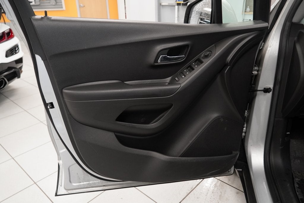 2021 Chevrolet Trax LS