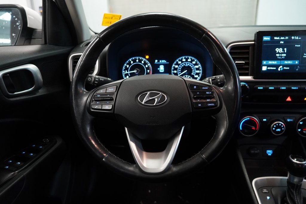 2021 Hyundai Venue SEL
