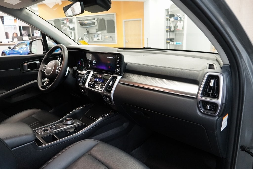 2023 Kia Sorento Hybrid EX AWD