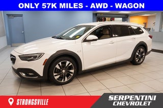 2018 Buick Regal TourX Essence AWD