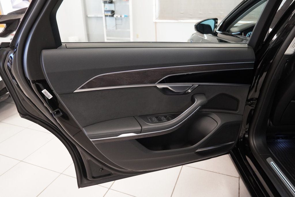 2022 Audi A8 L 55 quattro