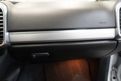 2012 Porsche Cayenne ( AWD ) ( PRE - AUCTION SPECIAL )