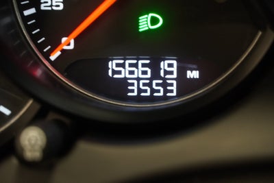 2012 Porsche Cayenne ( AWD ) ( PRE - AUCTION SPECIAL )