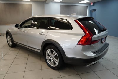 2018 Volvo V90 Cross Country T5
