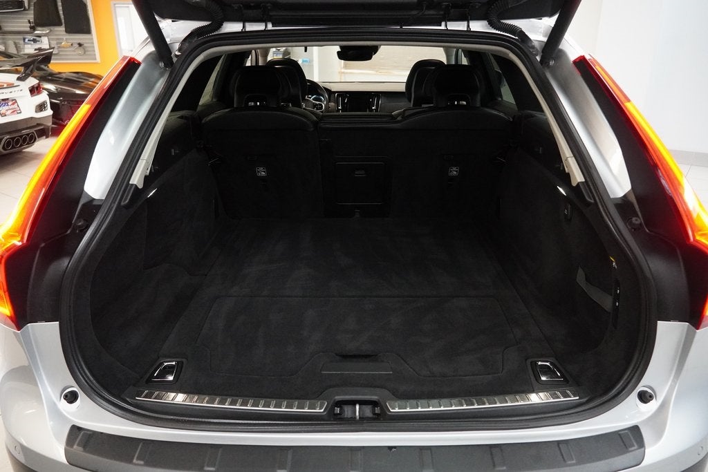 2018 Volvo V90 Cross Country T5
