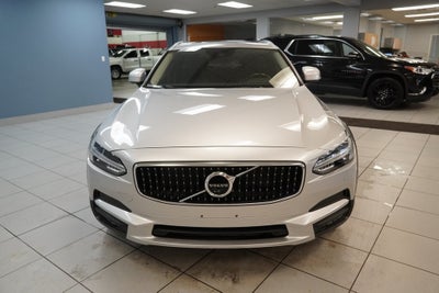 2018 Volvo V90 Cross Country T5