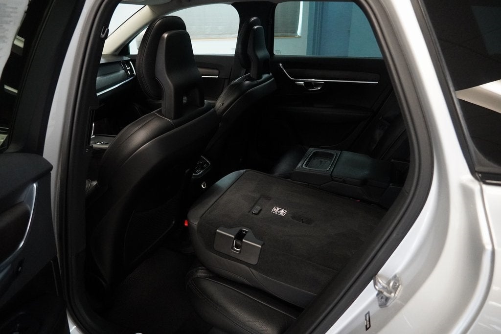 2018 Volvo V90 Cross Country T5