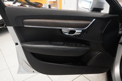 2018 Volvo V90 Cross Country T5
