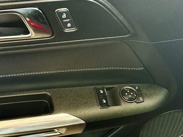 2015 Ford Mustang V6
