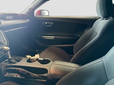 2015 Ford Mustang V6