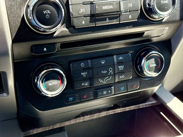 2018 Ford F-350SD Lariat